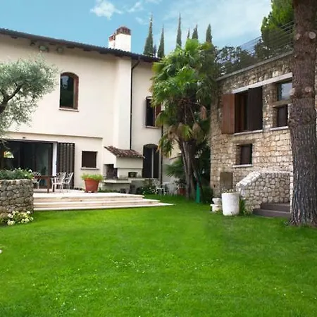 L'oliveta Guest house